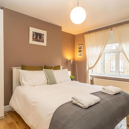 ロンドンLocation! 2 Bed/2Bath - Pro Hostアパートメント エクステリア 写真